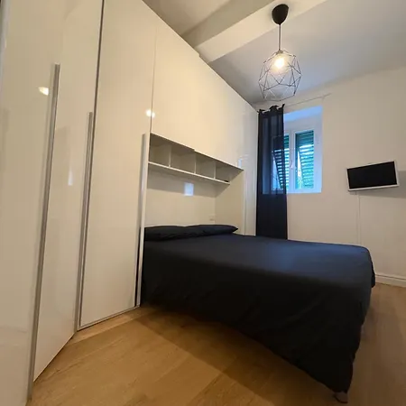 Rifugio Del Pirata 斯培西亚